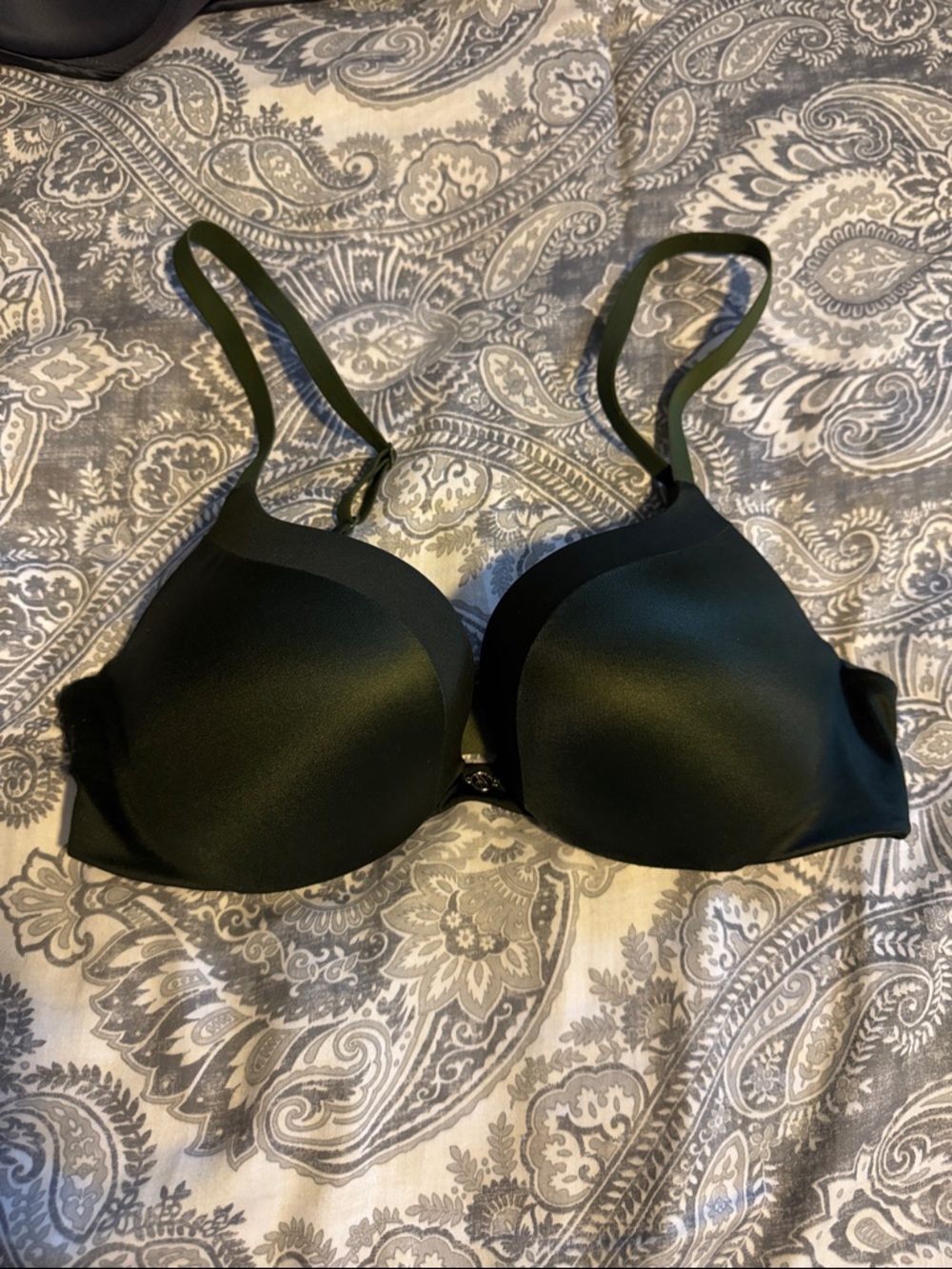 Victoria's Secret Push-Up/Pigeonnant